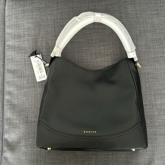 NWT- Danier Violeta large bag - Picture 5 of 9